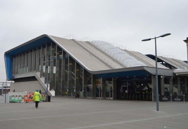 Reading Station