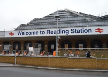 Reading station