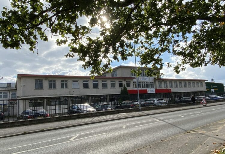 The art deco building on Headley Road East that Woodley residents want to save from potential demolition Picture: Phil Creighton