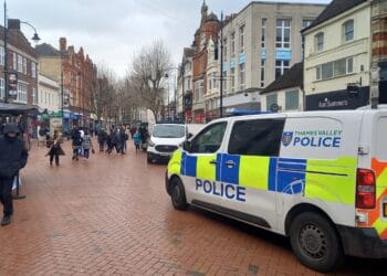 Thames Valley Police cordon on Broad Street Picture: Jake Clothier