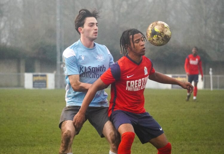 Woodley United v Langley Pictures: Peter Toft
