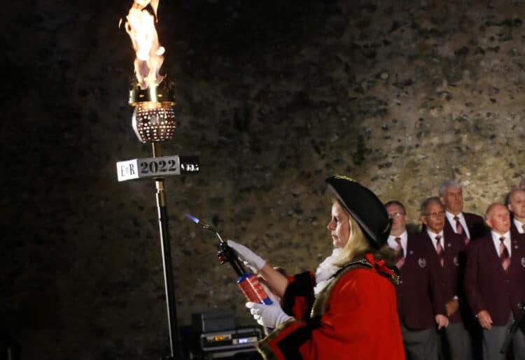 The Mayor of Reading Cllr Rachel Eden lighting the ceremonial beacon, one of thousands across the world. Picture: Dijana Capan