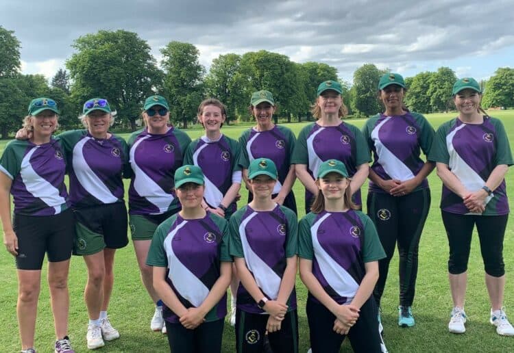 Crowthorne & Crown Wood Women 1st XI