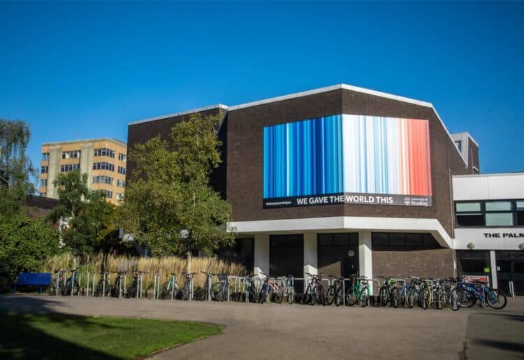 Palmer Building at the Univeristy of Reading showing its claimate stripes