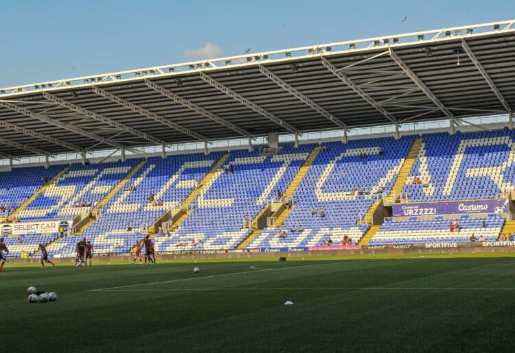 Select Car Leasing Stadium - Reading FC