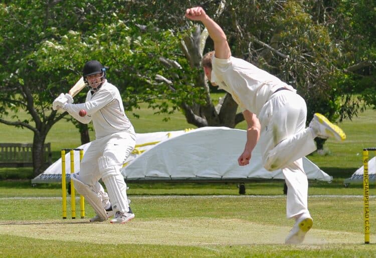 Finchampstead (batting) v Datchet Stuart Parsons batting.