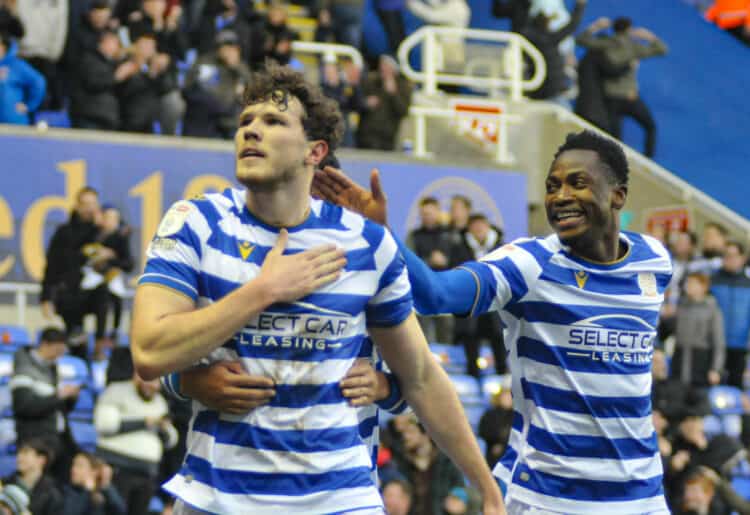 Reading v Hull City - Tom Holmes