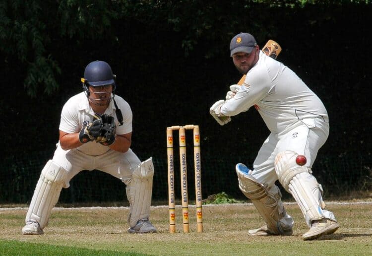 Sonning 2s (batting) v Bracknell Dan Anderson batting.