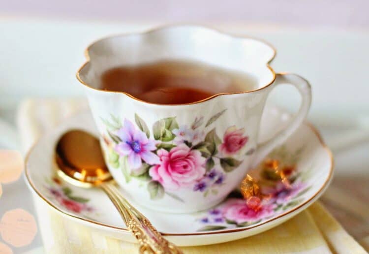 Berkshire MS Therapy is holding a sparkling afternoon tea in September Picture: Terri Cnudde from Pixabay