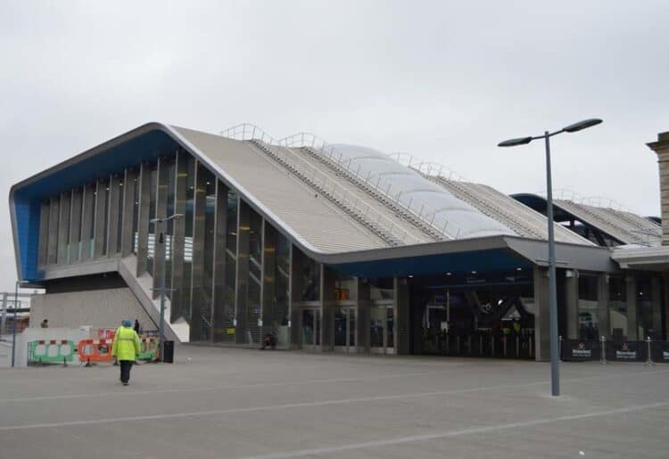 Reading Station