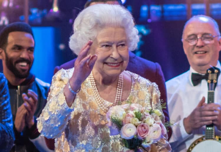 Performers are joined onstage by Elizabeth II at the end of The Queen's Birthday Party, Royal Albert Hall, 2018 Picture: Ralph_PH/Wikimedia Commons