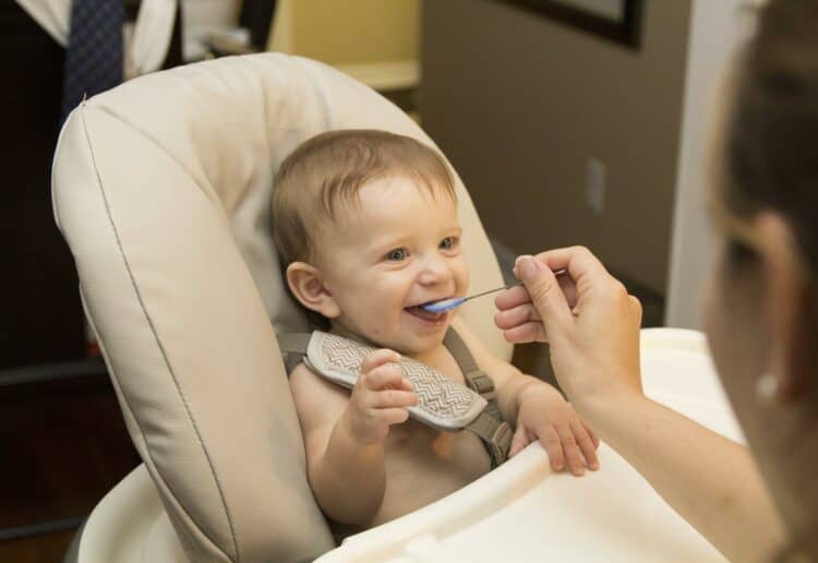 Weaning can be hard work Picture: Pixabay
