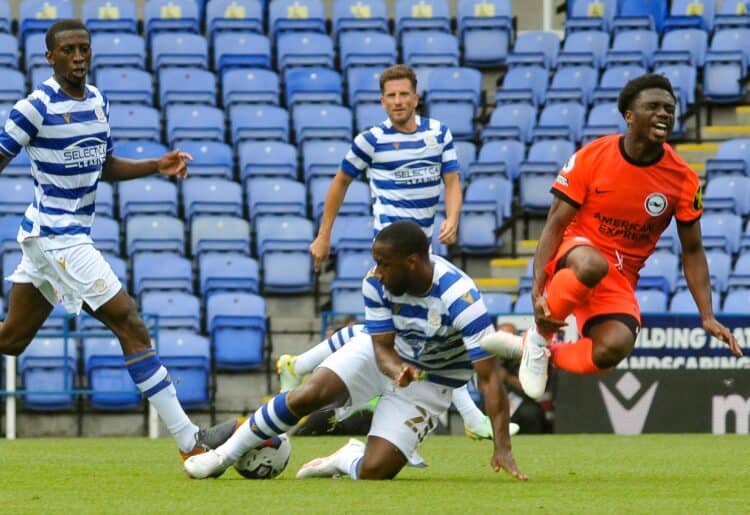Reading v Brighton & Hove Albion Pictures: Steve Smyth