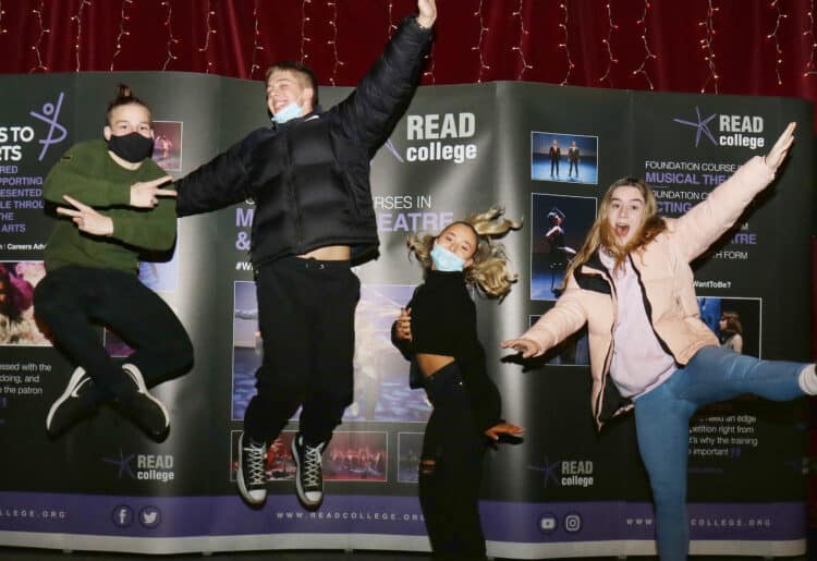 Wokingham and Reading Today; 11th December 2021; Winter Festival at St Bart's with Read College; Students of Read College