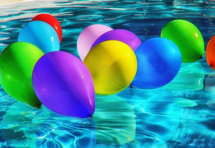 The Jolly Anglers in Newtown is holding a pool party on Saturday Picture: Peter H from Pixabay