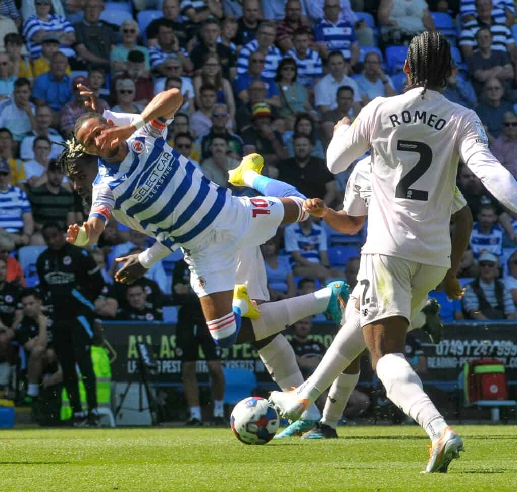 Tom Ince wins a penalty
