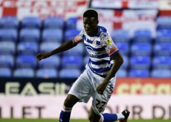 Reading FC v Stevenage - Mamadou Loum Pictures: Luke Adams