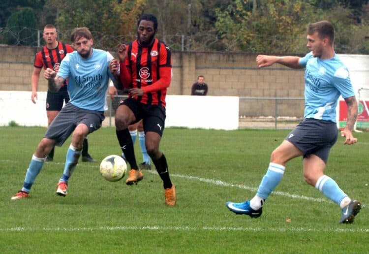 Woodley United v Sandhurst TWoodley United v Sandhurst Town Picture: Peter Toftown Picture: Peter Toft