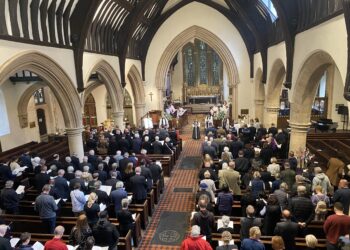 Civic service gives Reading a chance to thank the queen for her years of service
