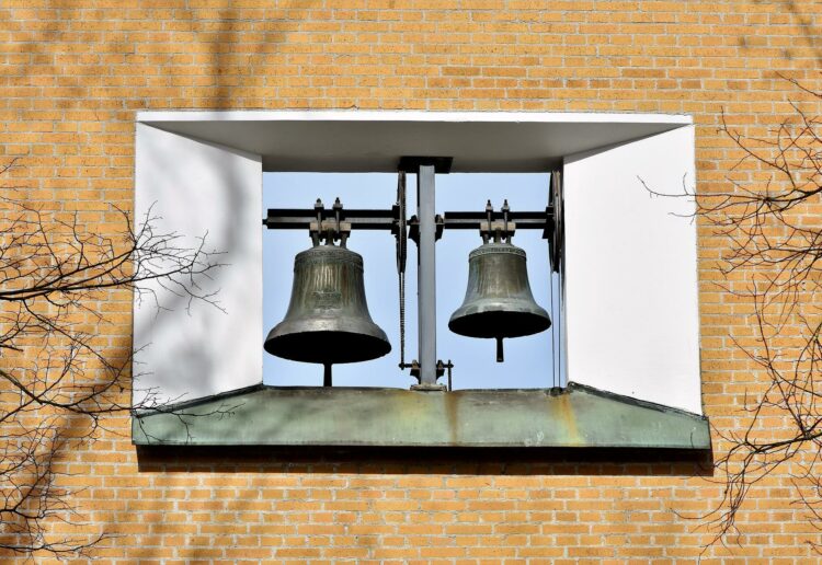 Church bells will be tolled as the nation mourns the Queen Picture: Ralph from Pixabay