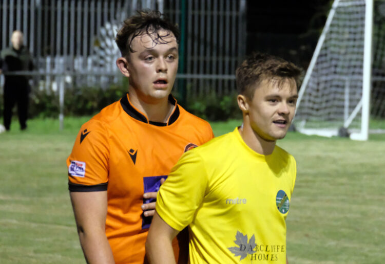 Wokingham & Emmbrook v Ascot United Pictures: Andrew Batt
