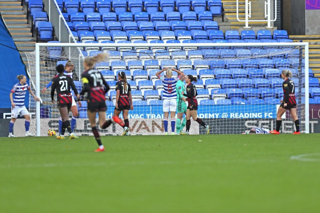 Reading v Manchester City Pictures: Neil Graham