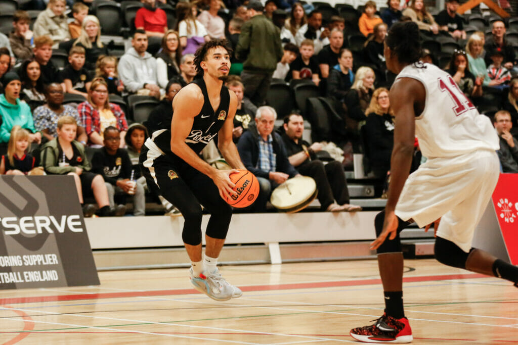 Reis Pinnock of Reading Rockets. Reading Rockets VS Cardiff Met Archers in NBL Cup action at Loddon Valley. (13/11/22)