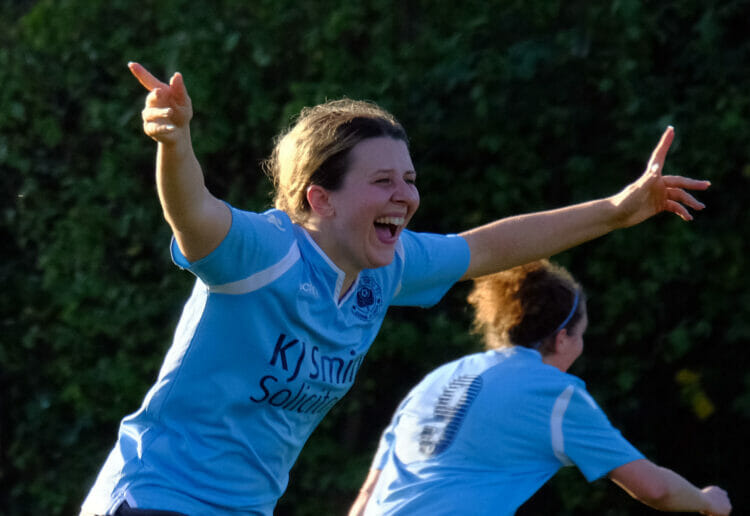 Woodley United Ladies v Kidlington Youth Pictures: Andrew Batt