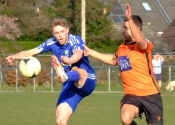Reading City v Wokingham & Emmbrook Picture: Andrew Batt