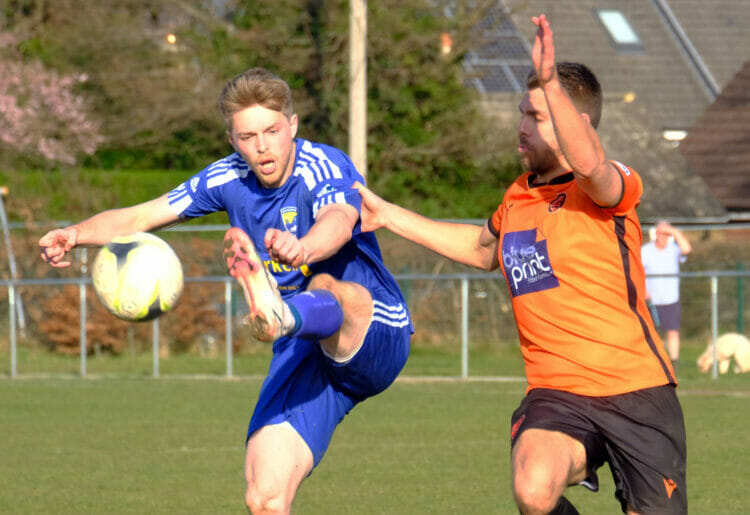 Reading City v Wokingham & Emmbrook Picture: Andrew Batt
