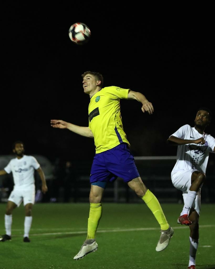 Ascot United v Hilltop Pictures: Neil Graham