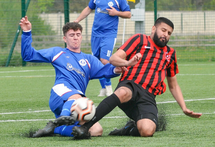 Finchampstead v Burghfield Picture: Andrew Batt