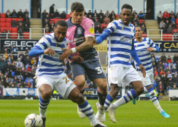 Reading v Coventry Picture: Steve Smyth