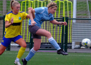 Ascot United Ladies v Woodley United Ladies Pictures: Andrew Batt