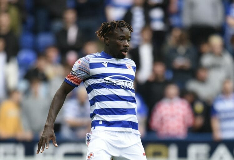 Reading FC - Amadou Mbengue Picture: Luke Adams