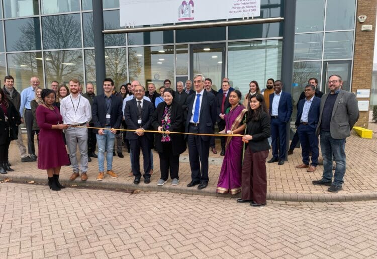 Sir John Redwood cuts the ribbon to declare M2M Pharmaecutical's new site open