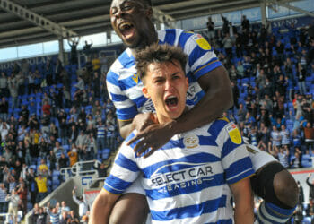 Reading v Swansea Reading's fourth goal.