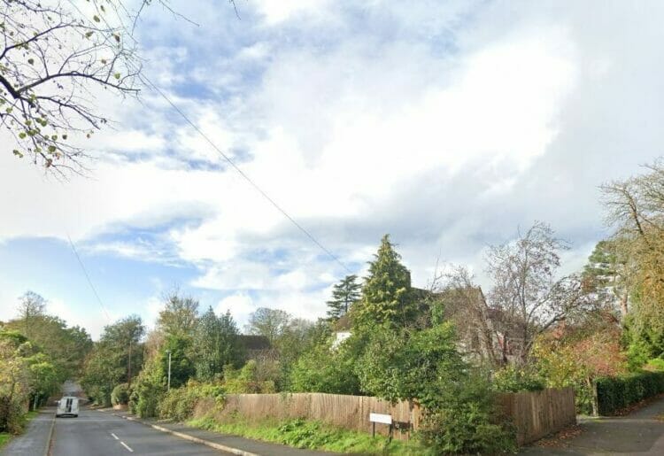 The proposed site for a new 5G mast at the junction of St Peters Avenue and Chazey Road in Caversham. Credit: Google Maps