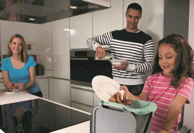 Family getting rid of food waste Picture: Reading Borough Council