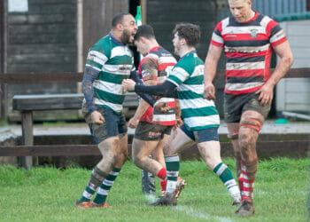 Reading RFC v Tottonians Pictures: John Newport