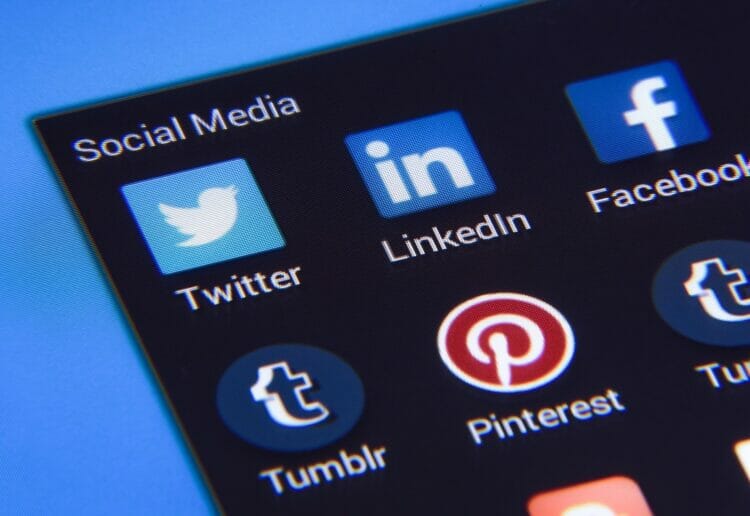 Users of Twitter and Mastodon social media networks can take part in a tweetup/tootup later this month Picture: Photo Mix from Pixabay