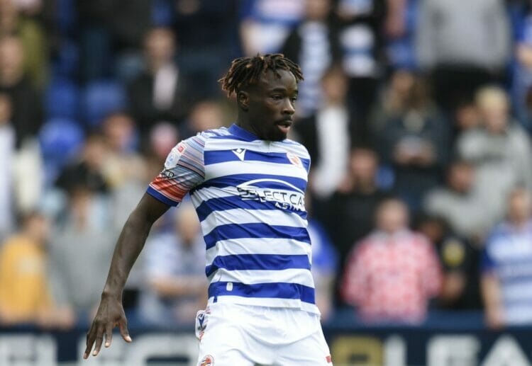 Reading FC - Amadou Mbengue Picture: Luke Adams