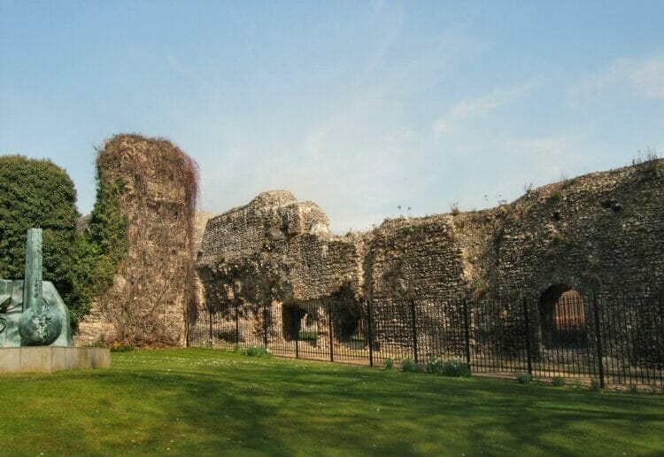 Reading Abbey ruins. Credit: Paul Gillett via Geograph