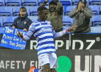 Reading v RotherhamReading scores the winner.