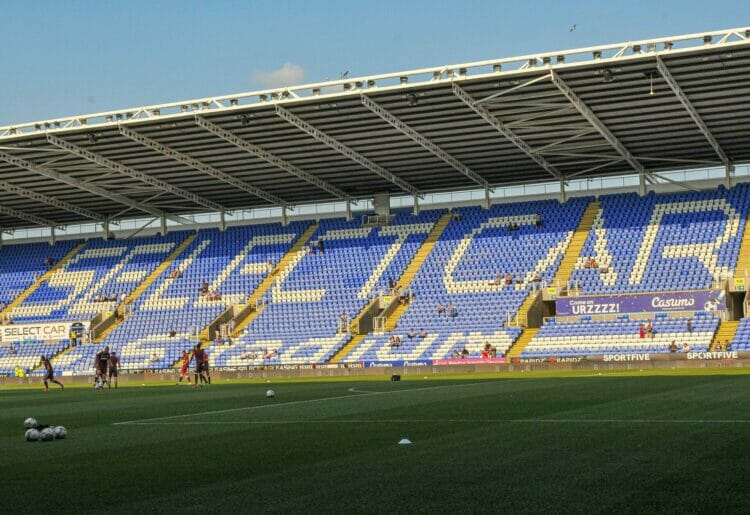 Select Car Leasing Stadium - Reading FC