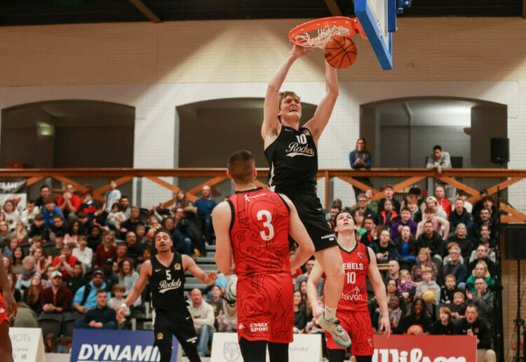 Reading Rockets VS Manchester Magic in NBL action at Loddon Valley.