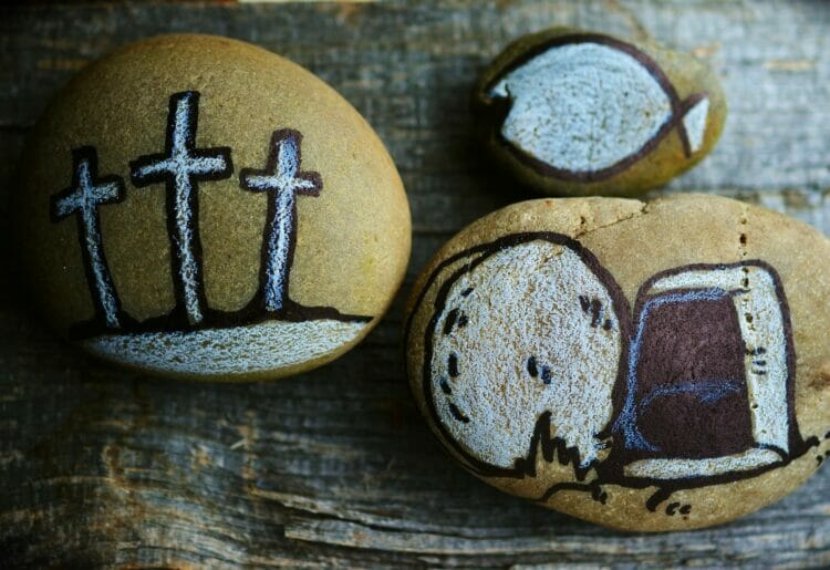 The events of Holy Week will be explored Picture:  congerdesign from Pixabay