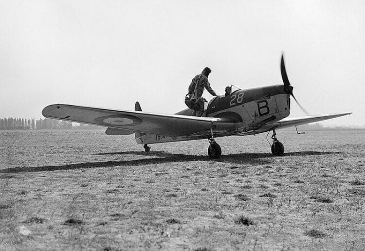 A plane at the Elementary Flying Training School in Woodley - just part of its history that will be unpacked by Ann Smith Picture: whatsonreading.com