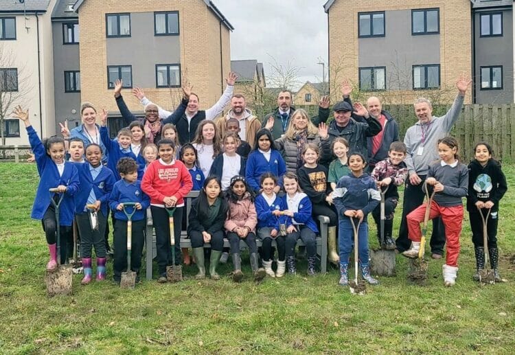 Students from Whitley Park and Geoffrey Field Infant School. Picture: Alice Mpofu-Coles