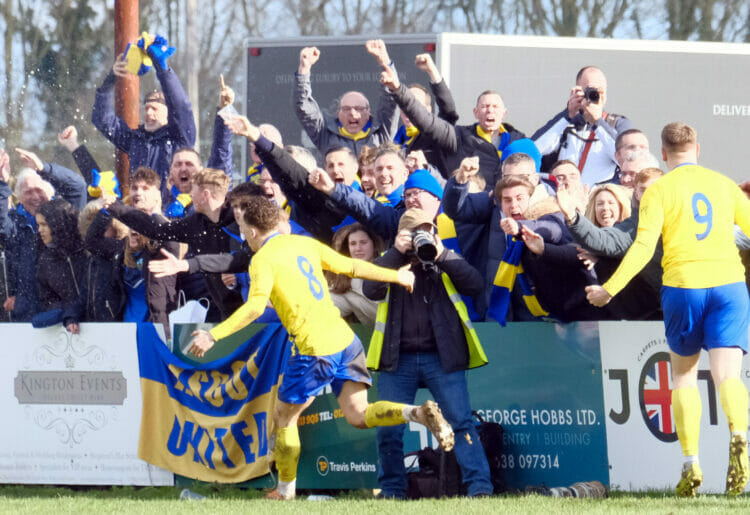 orsham Town v Ascot United - FA Vase semi-final Pictures: Andrew Batt